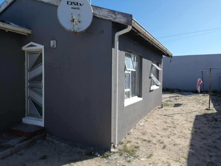 2 Bedroom Property for Sale in Llitha Park Western Cape